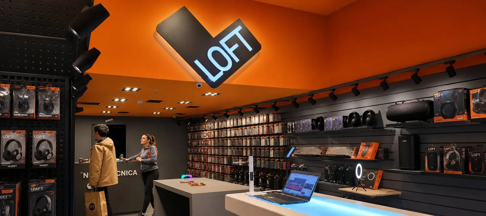 Loja Loft Mueller - balcão de atendimento